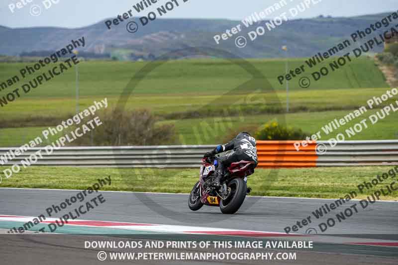 cadwell no limits trackday;cadwell park;cadwell park photographs;cadwell trackday photographs;enduro digital images;event digital images;eventdigitalimages;navarra;no limits trackdays;peter wileman photography;racing digital images;trackday digital images;trackday photos